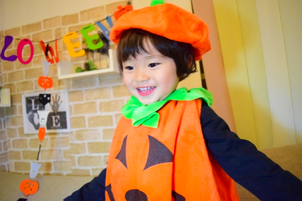 手作りかぼちゃのハロウィン仮装を100均グッズで 思わず子供も着たくなる 知恵ペディア